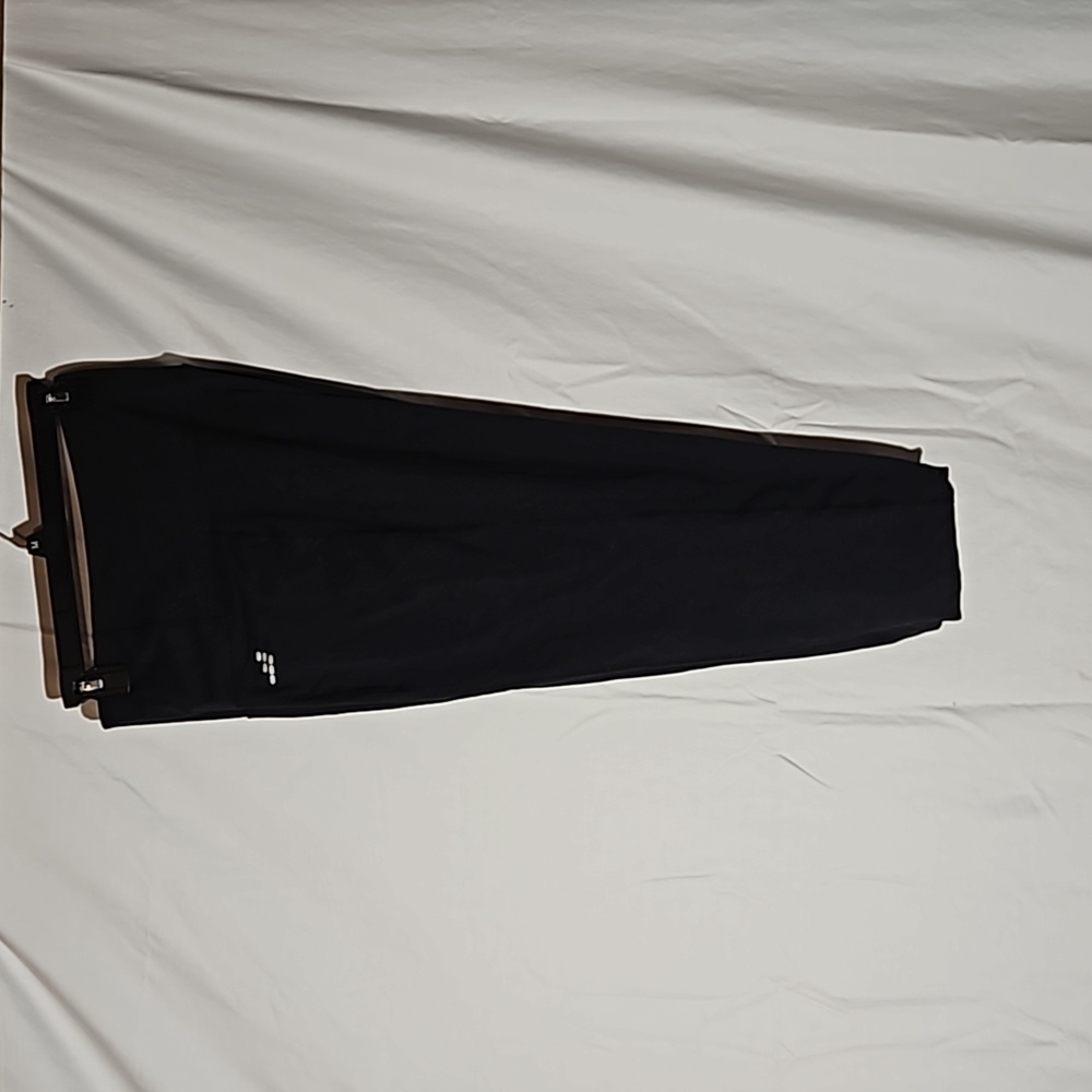 Athletic pants/Workout pants crop